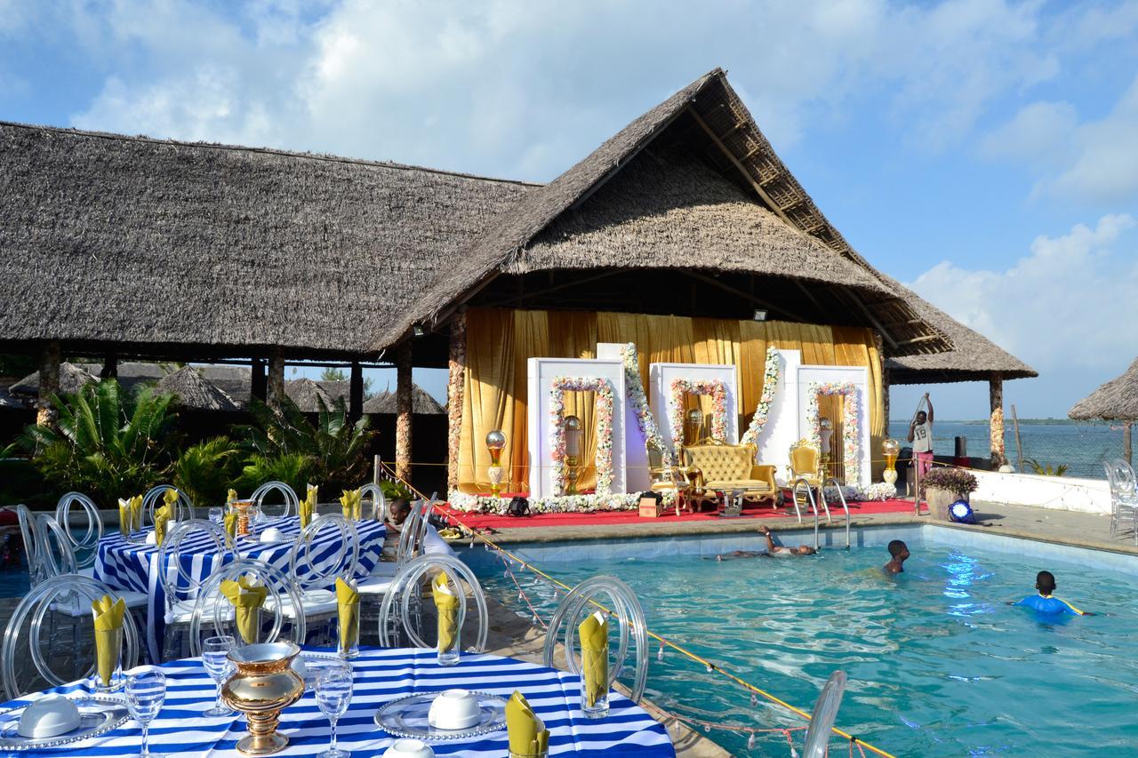 Serene Beach Resort Dar es Salaam Exterior photo